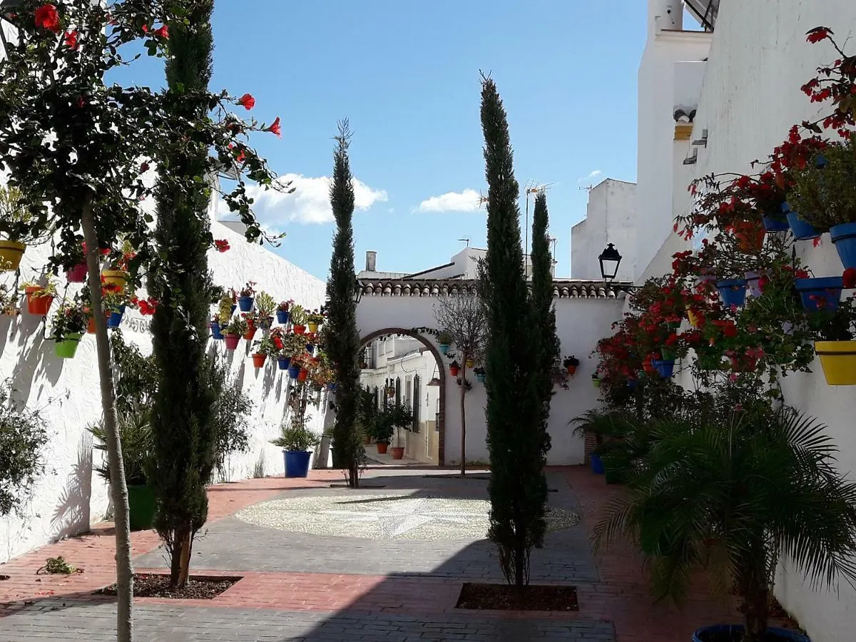 埃斯特波纳Andalucia 57公寓